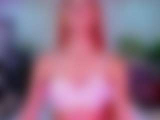 Live cam show with Alaiaguerra - Self Suck on TeamSkeetLive