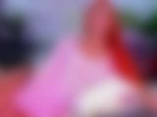 Live cam show with Alaiaguerra - Self Suck on AdultVida.com