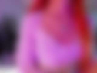 Live cam show with Alaiaguerra - Self Suck on CamClone