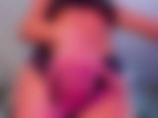 Alaiaguerra's Live Sex Cam Show