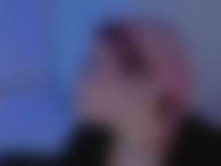 Live cam show with AmmyCollinss - Facial Piercings on camwithhim.com