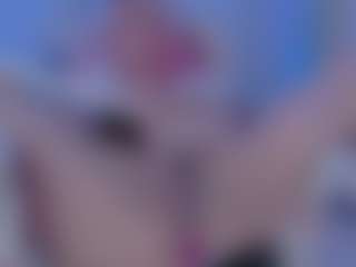 Live cam show with AmmyCollinss - Smoking on SpunkLive
