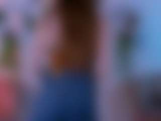 Live cam show with ava-mystic - Moaning on Latina Girls
