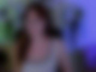 Live cam show with ava-mystic - Green Eyes on friskycurves.com