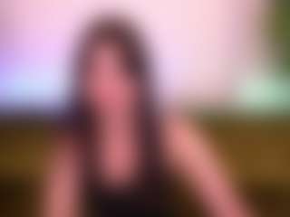 Live cam show with BerryDiva - Camel Toe on Camsoda