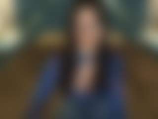 Live cam show with BerryDiva - Thin on Milfs Live