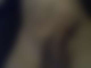 D8351975's Live Sex Cam Show