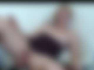 Live cam show with Marusyaluxury - Brown Eyes Blonde Hair on Camsoda Late Night