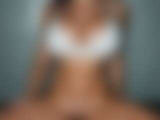 Rebeccaaaaaa's Live Sex Cam Show