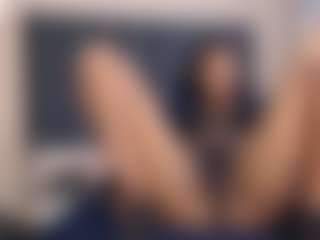 Live cam show with SlenderSubtype - Joi on Camsoda