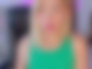 Live cam show with isabela-romano26 - Striptease MILF on CSO-WL