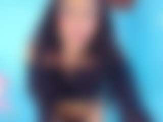 Live cam show with evelynquee - Tease on Camsoda