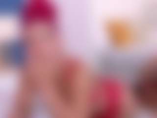 Live cam show with RubyRoger - Oil on Camsoda