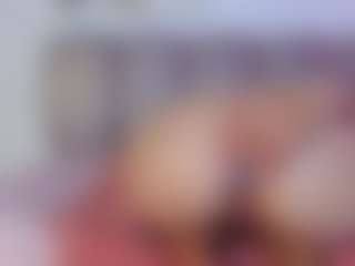 Live cam show with Bella-Rivers - Ahegao on AdultVida.com