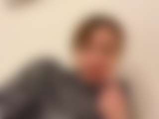 Live cam show with candymarmelad - Upskirt on Cam Slut