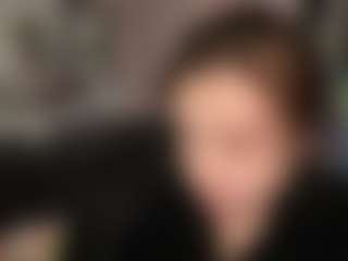 Live cam show with candymarmelad - Upskirt on Milfs Live