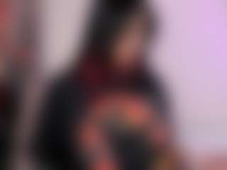 Live-Cam-Show mit Val - Blowjob auf Camsoda