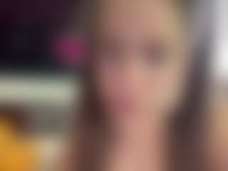 Marta Santos's Live Sex Cam Show
