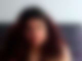 Chantal-Leon's Live Sex Cam Show