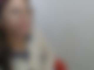 Live cam show with Chayla-Ruiz - Moaning on CamwithHer