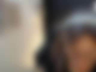 Live cam show with Chayla-Ruiz - Middle Aged on parknlotfishbdy