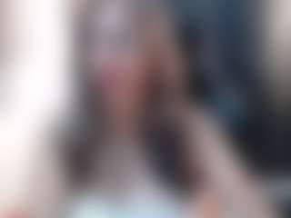 Live cam show with Chayla-Ruiz - Moaning on Camming Site
