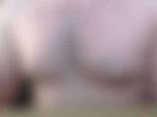 Live cam show with ikke1990 - Handjob on Gym Cam Girls