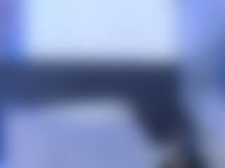 Live-Cam-Show mit Laurenthompson - Average auf Camsoda