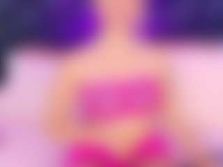 Live cam show with MaryDeniro - Fingers on xDating