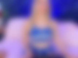 Live cam show with MaryDeniro - Blonde Hair College on Camsoda