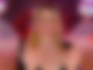 Live cam show with MaryDeniro - Nipple Piercings on Milfs Live