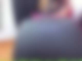 sweet-diiamond's Live Sex Cam Show