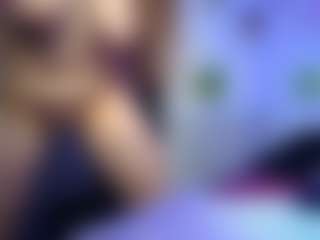 Emily Cooper's Live Sex Cam Show