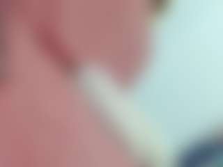 MiiaKittyy's Live Sex Cam Show