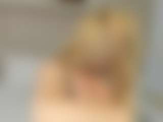 Live cam show with Dani-rosee1 - Long Hair on googirlz