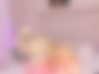 Live cam show with Dani-rosee1 - Long Hair on SpankPalCams