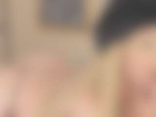 Live cam show with Dani-rosee1 - Blonde Hair on Camsoda