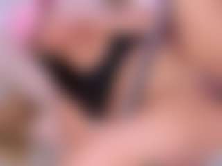 Nattyroberts's Live Sex Cam Show