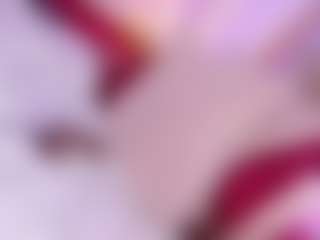 Live cam show with Nattyroberts - Eating Pussy on Camsoda