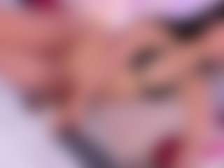 Live cam show with Nattyroberts - Camel Toe on Camsoda