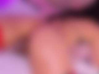 Live cam show with Nattyroberts - Eating Pussy on Hubzter Live