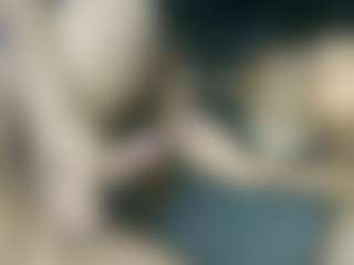Live cam show with Andy-Wong - Teen (18+) on Dolls Live