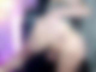Live cam show with Andy Vander - Young Adult on Dolls Live