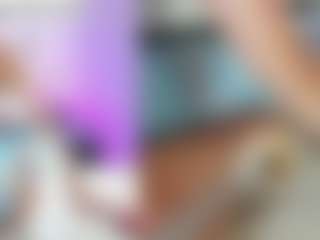 Live cam show with Alexa_clark02 - Petite on Camsoda