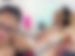 Live cam show with Alexa_clark02 - Public on livesexfox.com