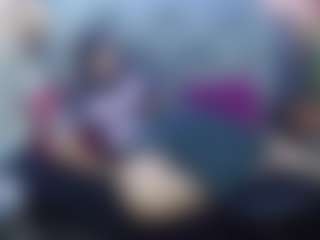 EvelinZaens's Live Sex Cam Show