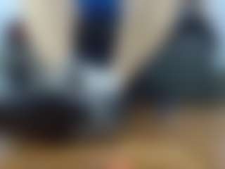 Live cam show with EvelinZaens - Cum In Pussy on xfollow cams