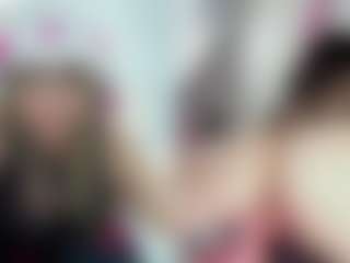 Live cam show with Ashleyrouse7 - Naturaleza on https://playwithruby.com