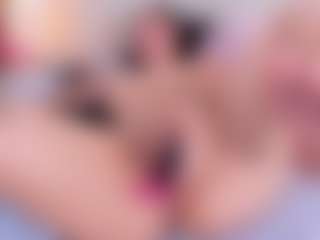 Live cam show with ALAIALESTER - Petite on StripNow