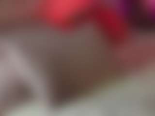 Live cam show with bananili - Gamer MILF on Mixed Magazine Live